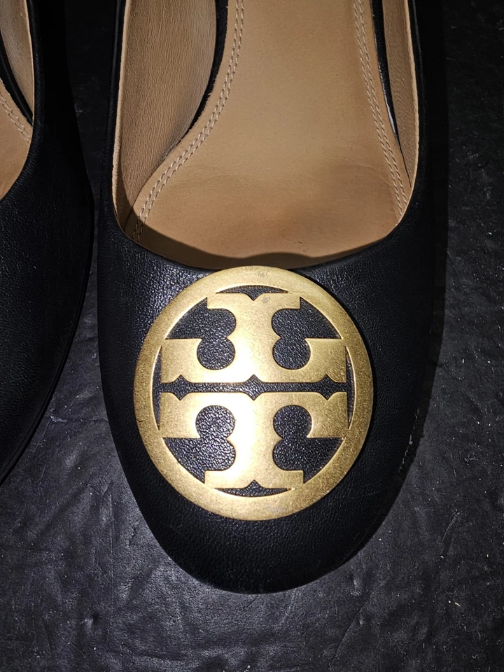 Tory Burch 签名黑色皮革方跟 Benton 泵女式 10.5 码无盒 — 第 2/4 张图片