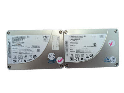 Lot 2 mixed INTEL SSD 160 GB SATA Tested and Working Health 100%