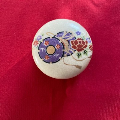 Vintage Satsuma Japan Ceramic Small Trinket Box Floral Design