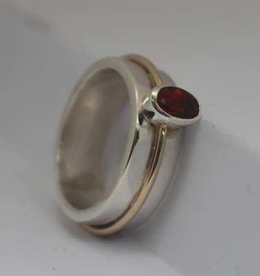 LR271 Garnet set 9ct yellow gold and Sterling Silver ring