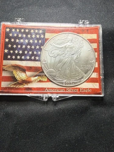 2007 American Silver Eagle 1 oz .999 Fine Silver BU in Flag Capsule