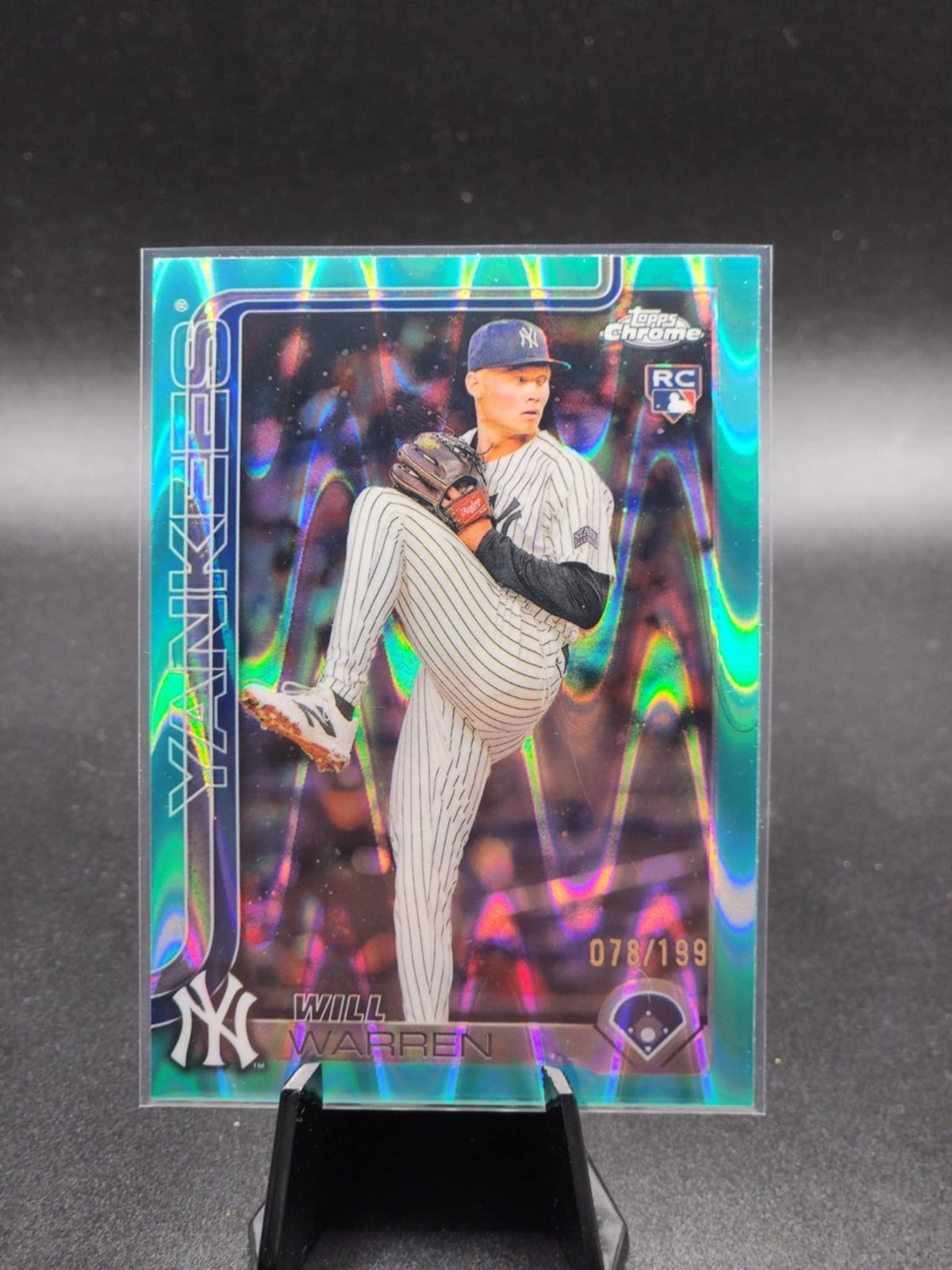 2025 Topps Chrome - Will Warren (#81) Aqua Raywave Refractor /199 RC