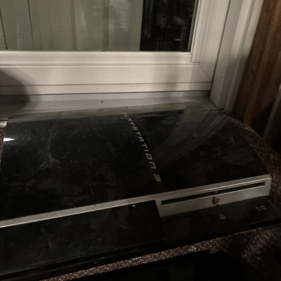 Lot of 2 Broken Sony PlayStation 3 Fat PS3 Consoles Gaming System Only