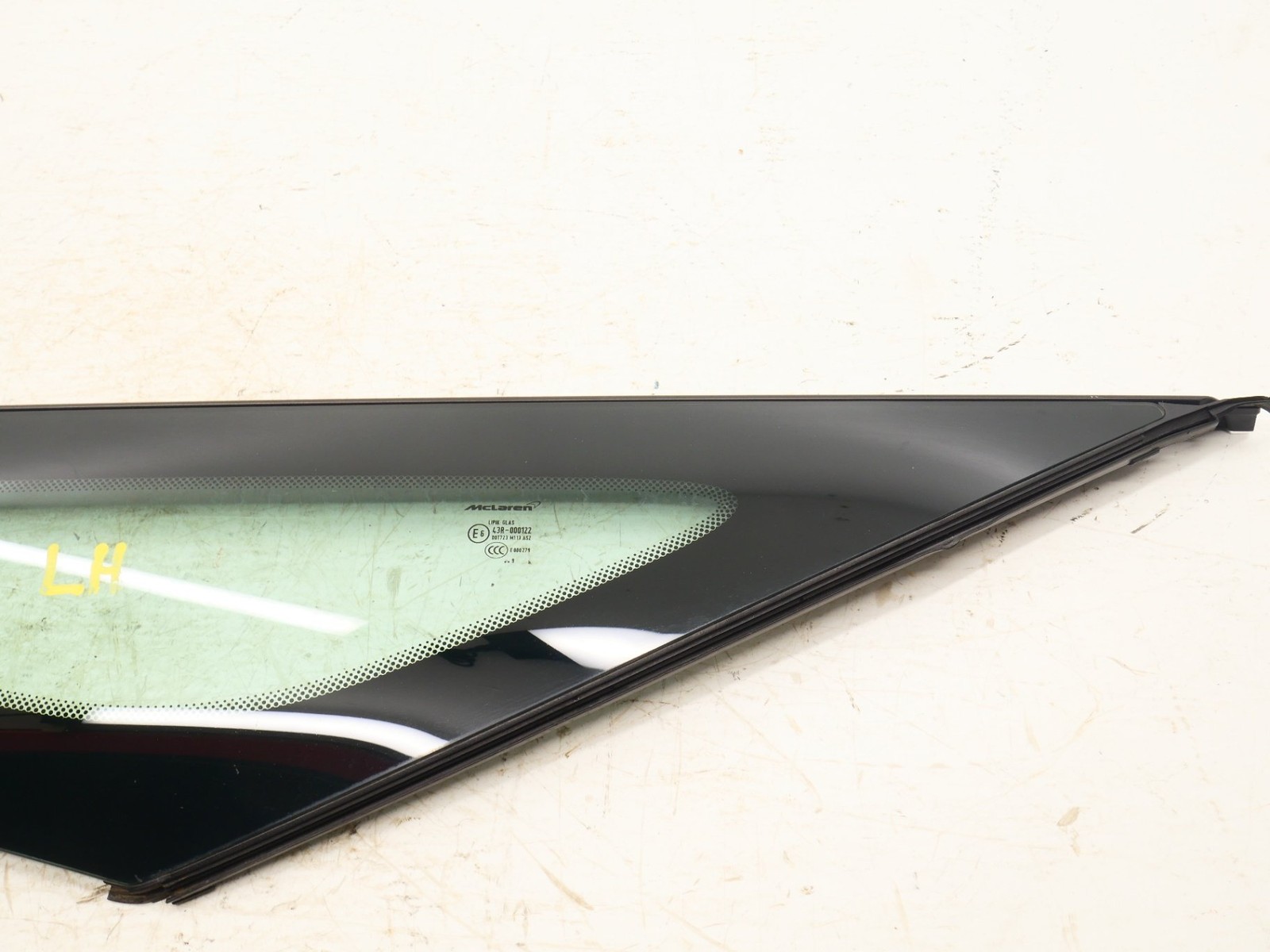 2020-2023 McLaren GT Left Quarter Window Glass Upper Driver LH 722AD271GP OEM