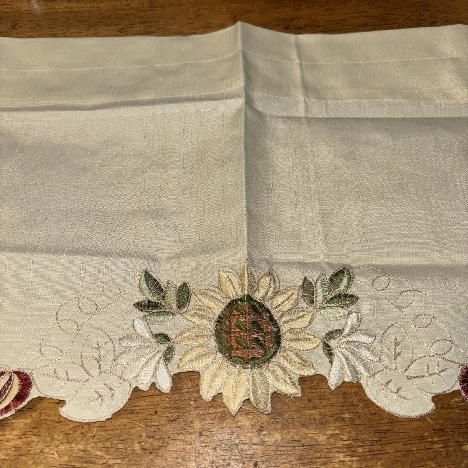 SUNFLOWER Valance, 60” Width X 12” Length Beige   New By Lorraine Home Fashions