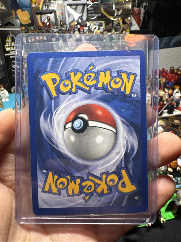 1995 Pokemon Charizard 004/130 Base Set 2 Holo - Image 2 of 2