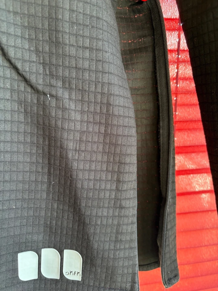 SKFK Schwarzes Skunkfunk-Oberteil, 36/38 langer seitl. Reissverschl., neuwertig - Bild 3 von 4