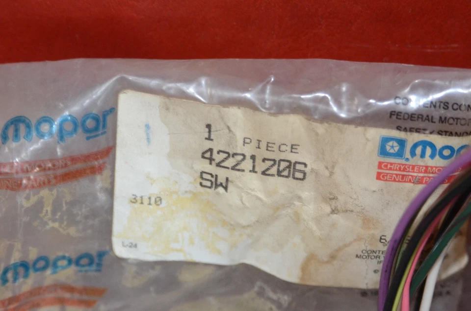 Nuevo de Lote Antiguo Dodge Daytona Chry Interruptor de Señal Interruptor Columna Inclinable Mopar 4221206 Foto 2 de 4