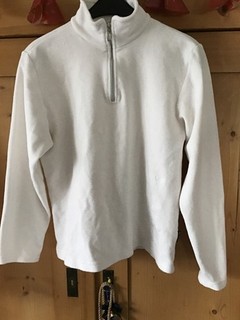 dünner Fleece Pullover Stehkragen Reißverschluß gr.38 weis