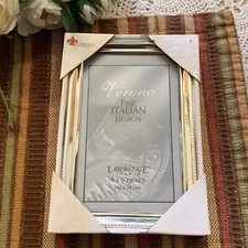 NIP Verona fine Italian design silver minimalist 4"x6" photo picture frame