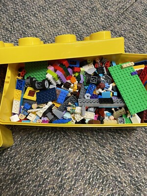 Lego Classic Creative Brick Box (10696)  Over Full