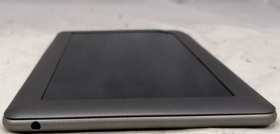 Barnes & Noble Nook Color BNRV200 7" (1GHz Dual-Core/1GB RAM/16GB Storage) - Image 4 of 4