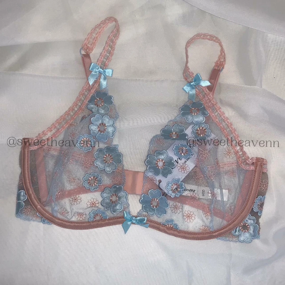 Double D Breast Size Images