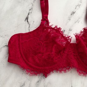 Victoria's Secret Nwt Dream Angels Unlined Uplift w/ Sling Red Lace Bra