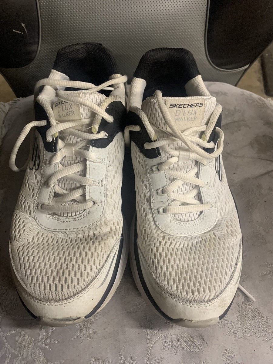 ⭐︎Bead⭐︎ Skechers Mens Relaxed Fit® D'Lux Walker Black Trainers