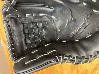 Mizuno 12 inch Ballpark Baseball Glove - Black for sale online | eBay