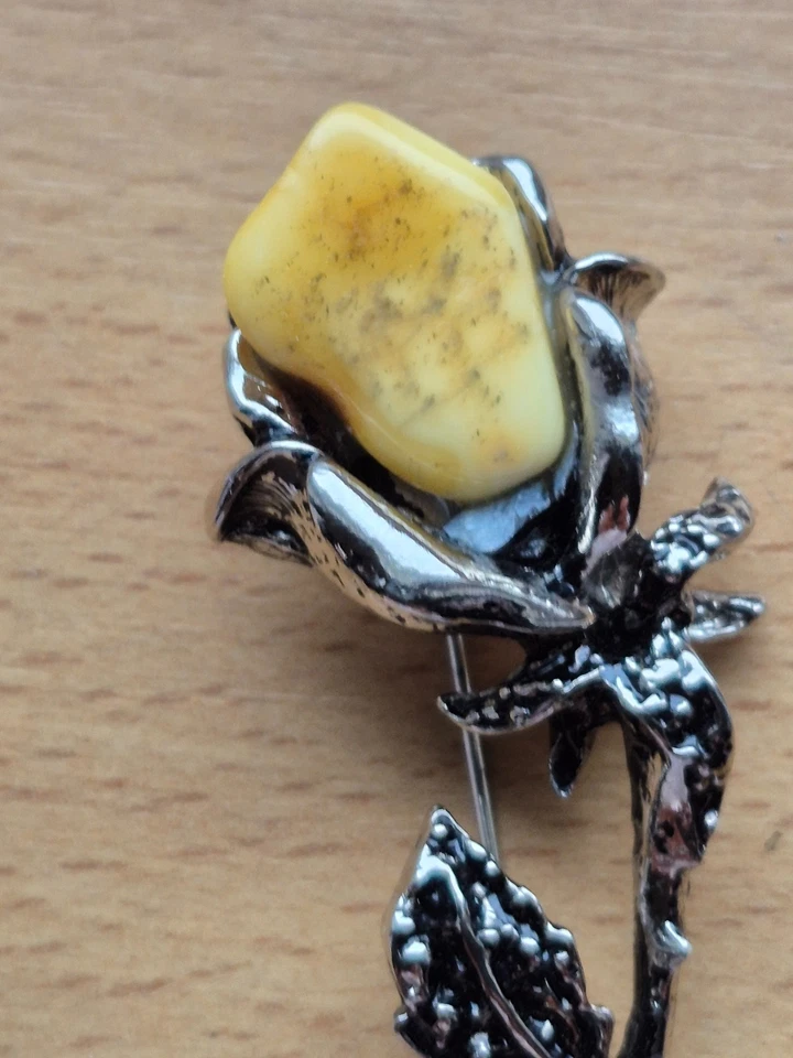 Baltic Natural Amber Rose Brooch Pin Light yellow color - Image 3 of 4