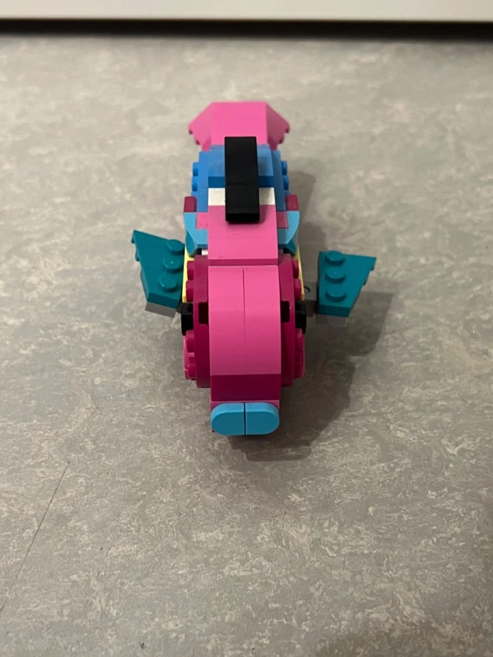LEGO Creator 31144 Exotic Pink Parrot, Foto 4 von 5