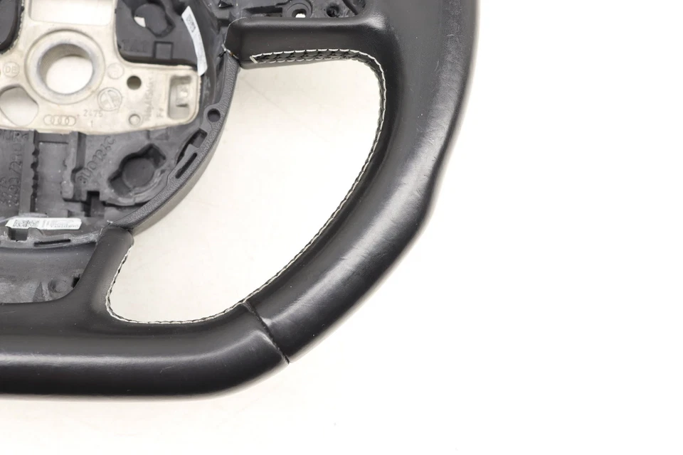 AUDI A5 QUATTRO 2013-2017 - Volante deportivo de 3 radios (fondo plano) Foto 4 de 4