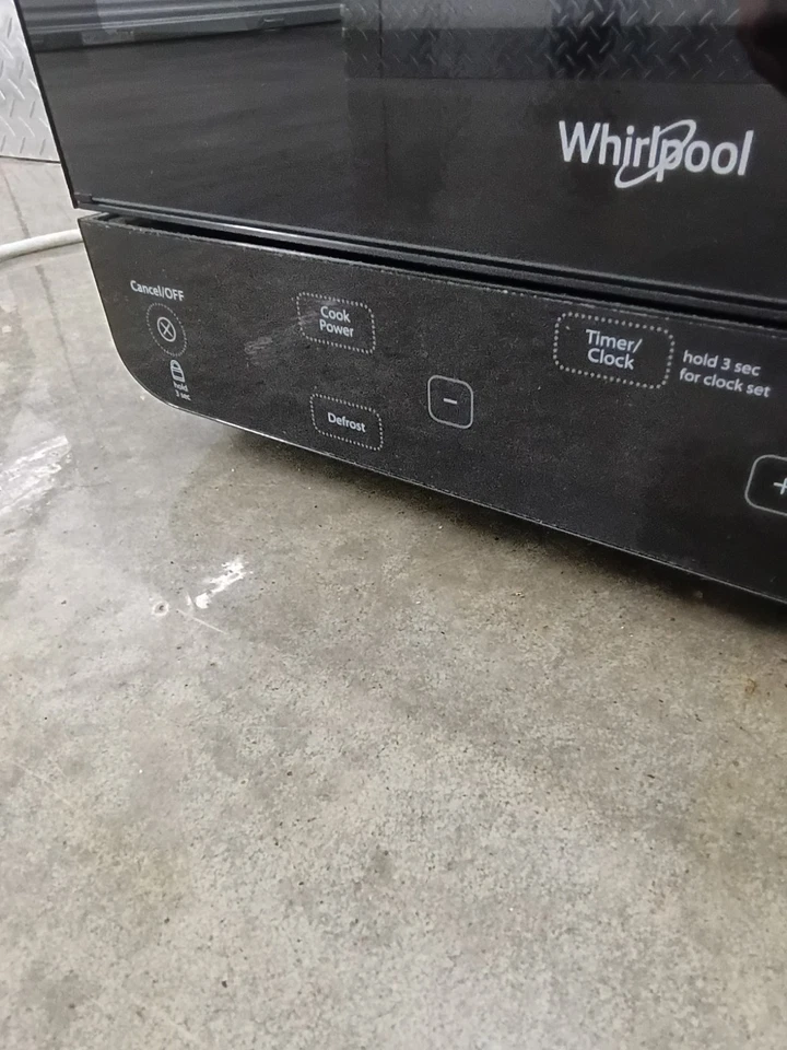 Whirlpool WMC20005YB 0.5 Cu. Ft. Black Countertop Microwave, Tested, Read Desc - Image 4 of 4