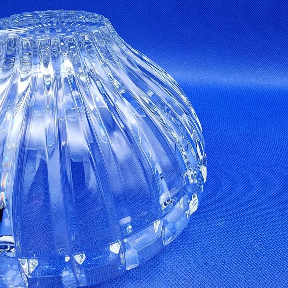 Cuenco de cristal Mikasa Rainier para servir redondo  Foto 3 de 4