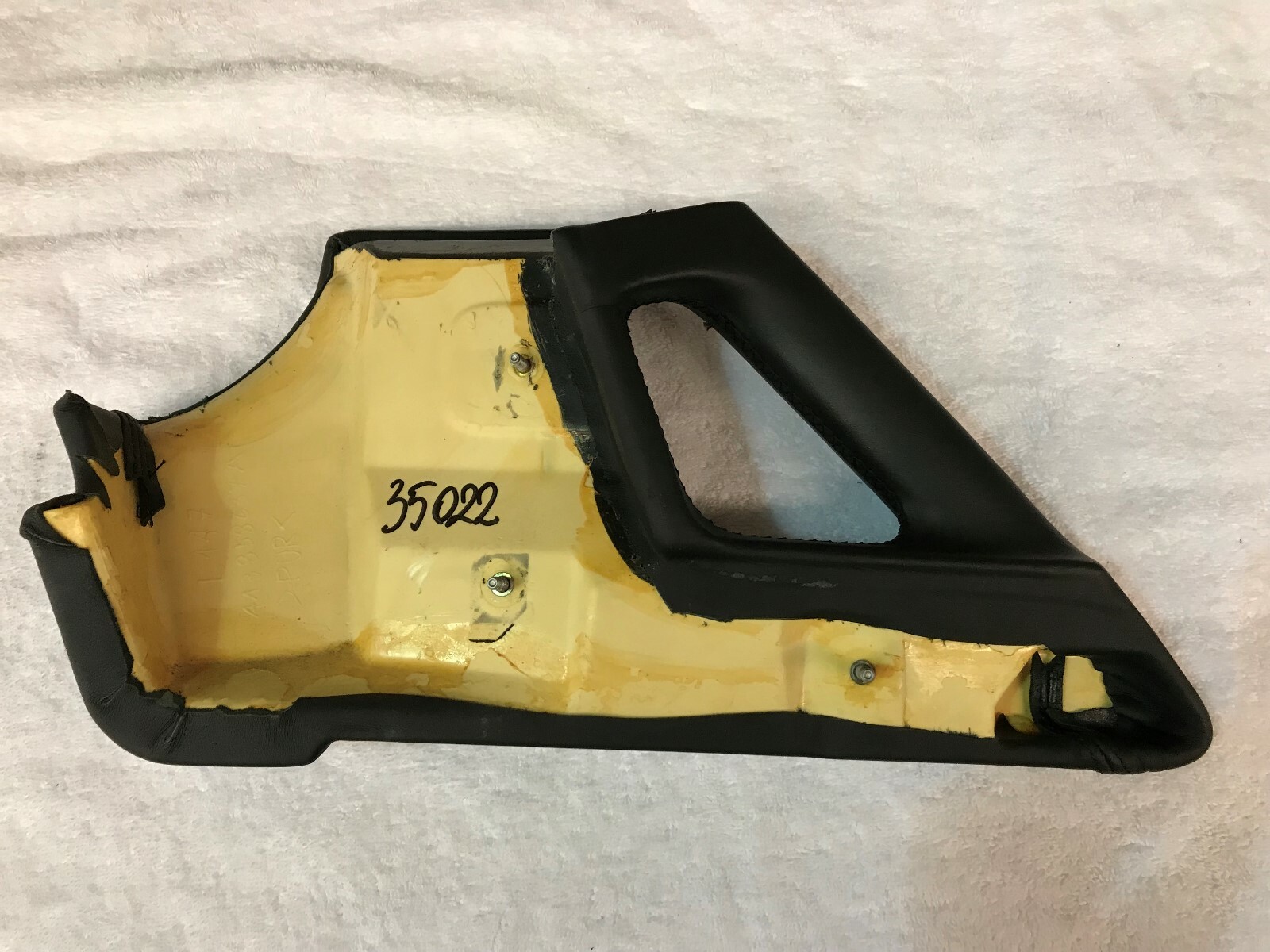 LAMBORGHINI MURCIELAGO LP640 PASSENGER GRAB HANDLE LINING HANDLE OEM 413857927C
