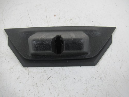 VW Touareg II 7P 14-18 Heckklappenschloss Abdeckung Abdeckkappe  7P6827520B