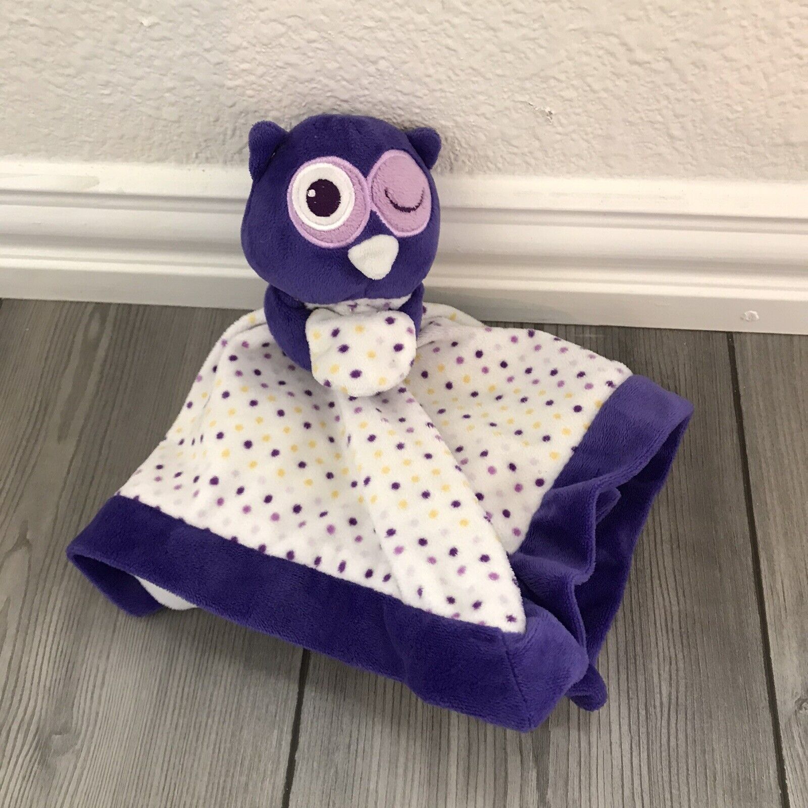 Jafra Owl Lovey Ranking TOP15 Purple Trim Winking Polka Plush Dots E Now free shipping Security