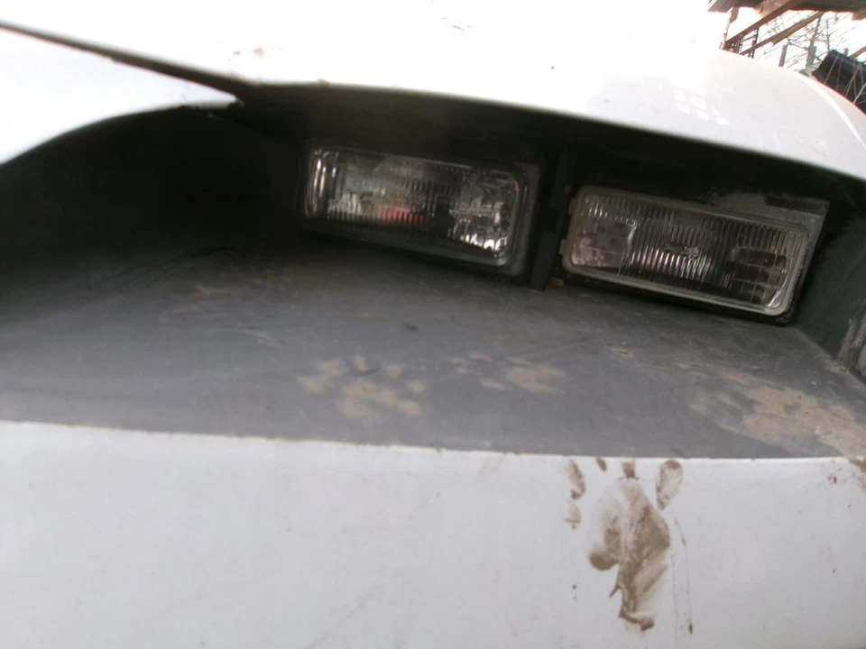 Farol direito do passageiro Supreme 2 portas interno compatível com 92-97 CUTLASS 1574060 - Imagem 2 de 4