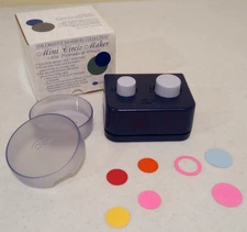 Creative Memories Mini Circle Shape Maker Punch, 3/4" & 1" sizes