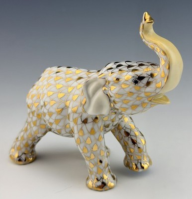   MINT HEREND Guild Asian Elephant 24k Gold Fishnet Figurine