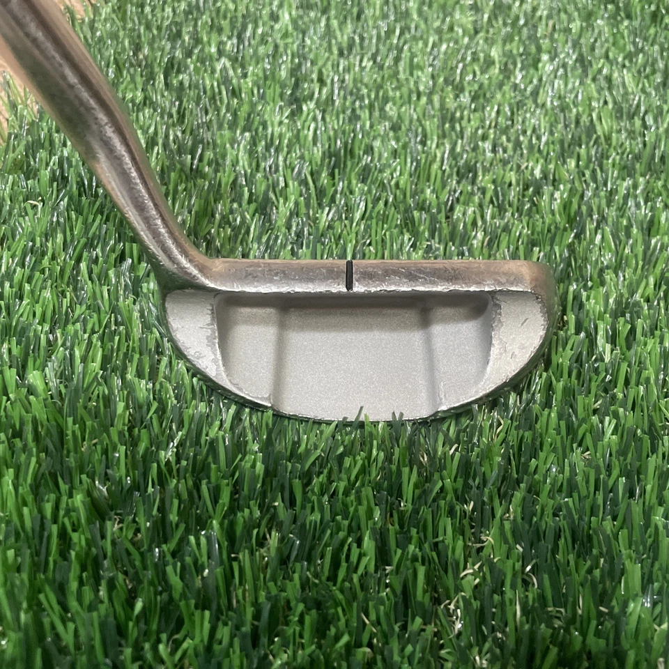 PinSeeker Chip N Run cuña astillada rígida flexible eje de acero 32,5” diestro nuevo agarre medio Foto 3 de 4