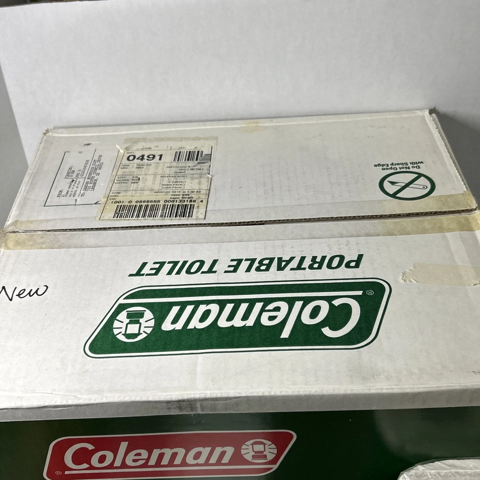 Coleman 野营户外便携式马桶,827-802T 带生物绿色 Sol-U-Pak 12 克拉 — 第 4/4 张图片