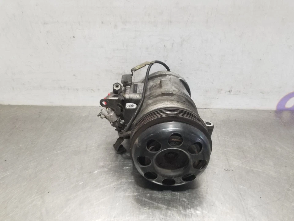 97 1997 丰田 CELSIOR 4.0L 交流电压缩机 RHD — 第 2/4 张图片