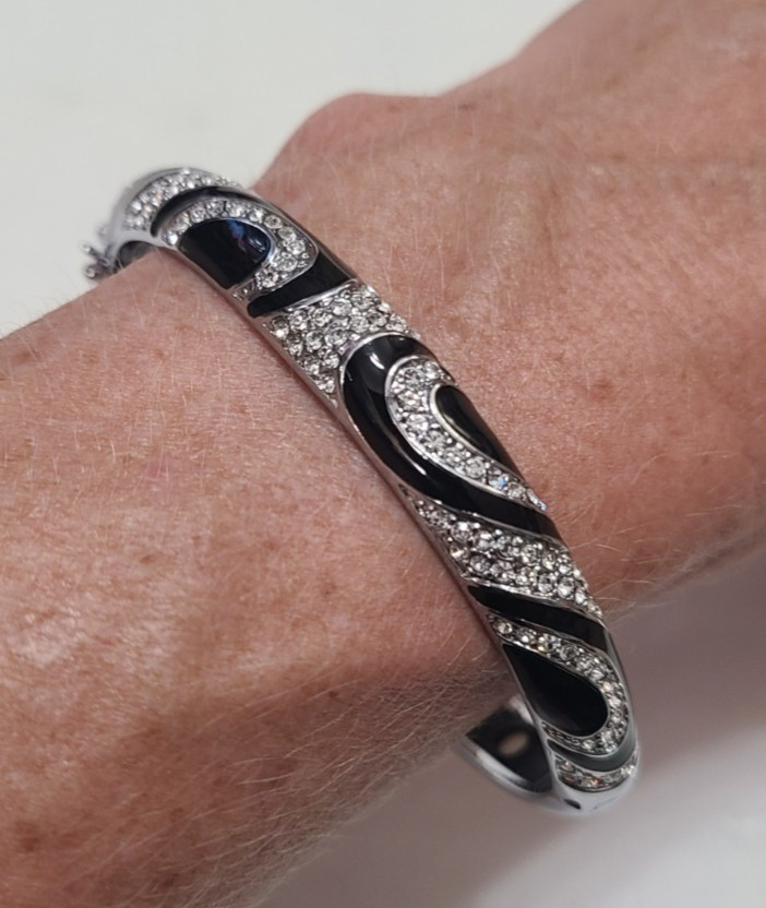 Nikken Bella Passione 24K Plated Magnetic Venezia Swirl Bangle Bracelet NWOT