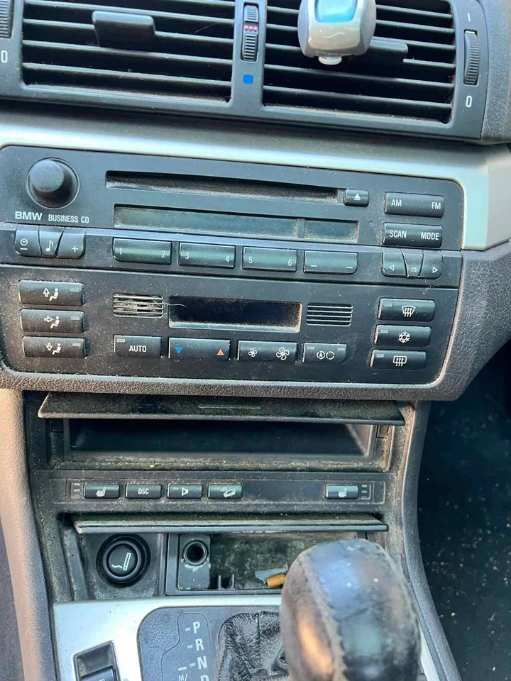 Used Differential Carrier Assembly fits: 2002 Bmw 330I Xi AWD front AT Grade A - Imagem 2 de 4