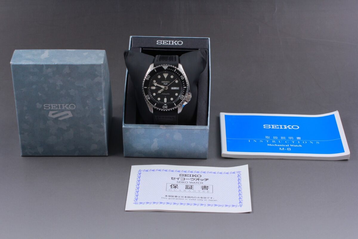 Mint Box】SEIKO 5 Sports SBSA085 4R36-07G0 SBSA085 AT Mens Mint Box】SEIKO 5 Sports SBSA085 4R36-07G0 SBSA085 AT Mens