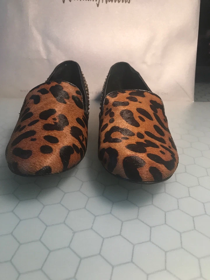 Zapatos planos con tachuelas Kelsi Dagger Francie negros leopardo pony talla 10 raros nuevos Foto 4 de 4