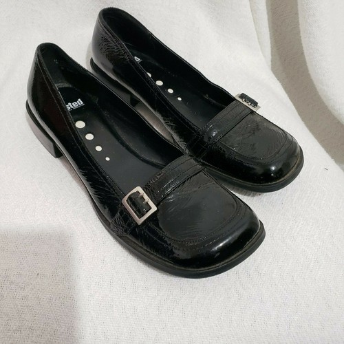 Black Leather shoes Low heel 
