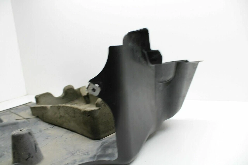 2007 2008 2009 2010 BMW 550i M5 Underbody Battery Splash Guard Shield - 51717124 Foto 4 de 4