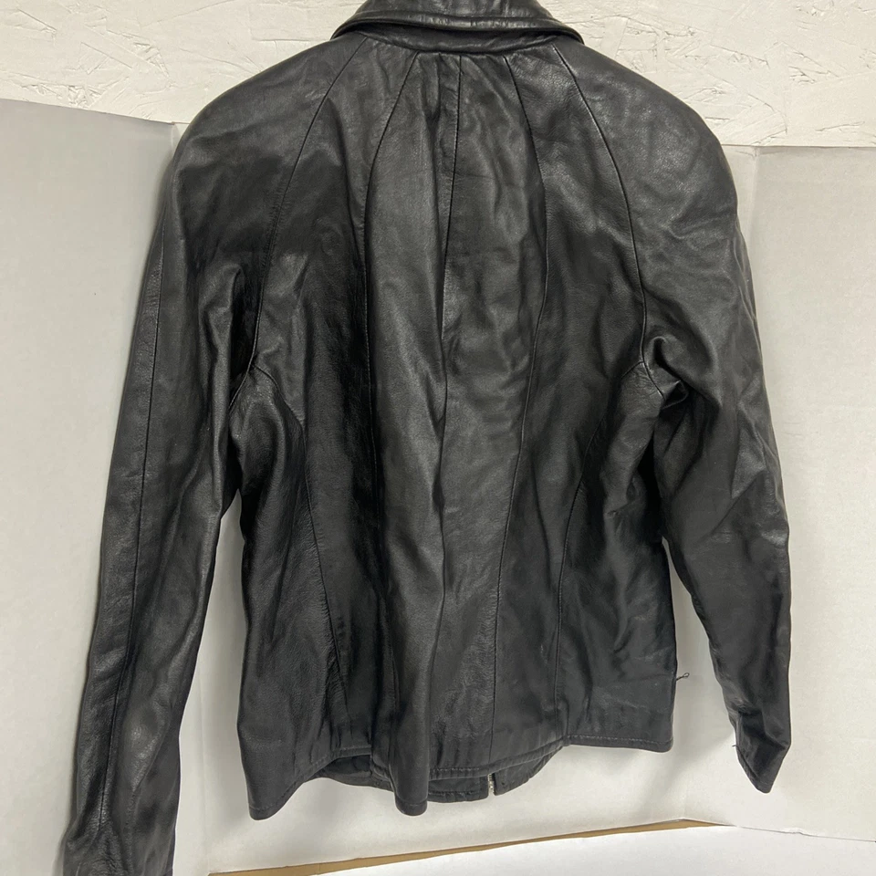 Jaqueta Wilson's Couro Preta Macia - Tamanho Feminino Grande Forrado Zíper - Imagem 3 de 3