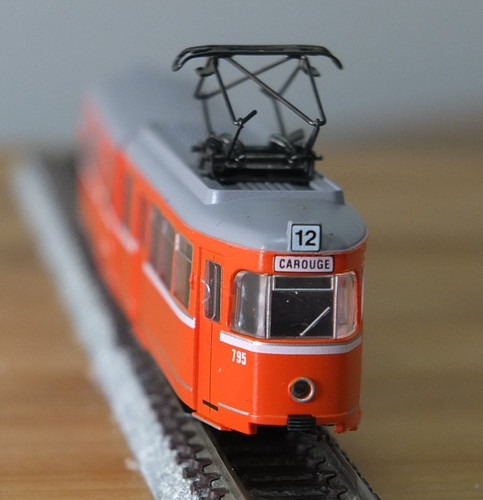 Arnold 2980 Spur N DüWAG GT6 Straßenbahn in CGTE-Lackierung | Condition: Used