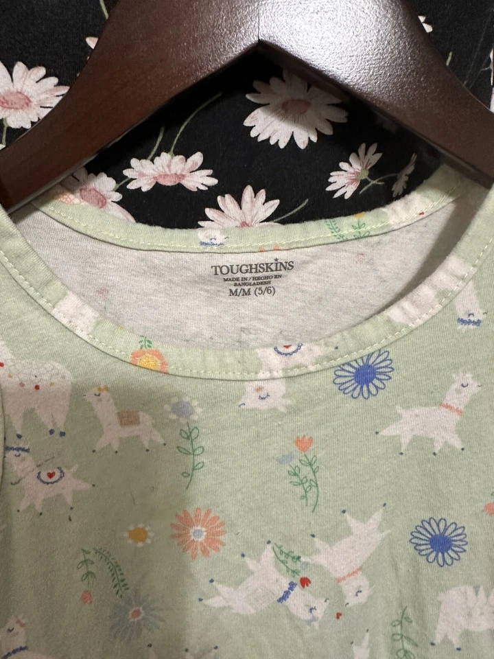 Lote de 2 vestidos de juego para niñas 5/6 flores negras - llamas verdes Foto 2 de 4