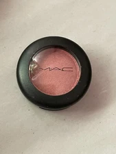 MAC M·A·C Eye Shadow In Living Pink Veluxe Pearl 0.05 oz Full Size New No Box