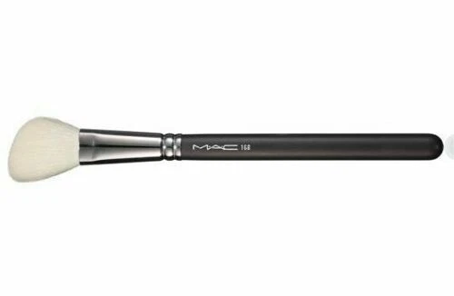 M·A·C Angled Contour Brush Makeup Brushes