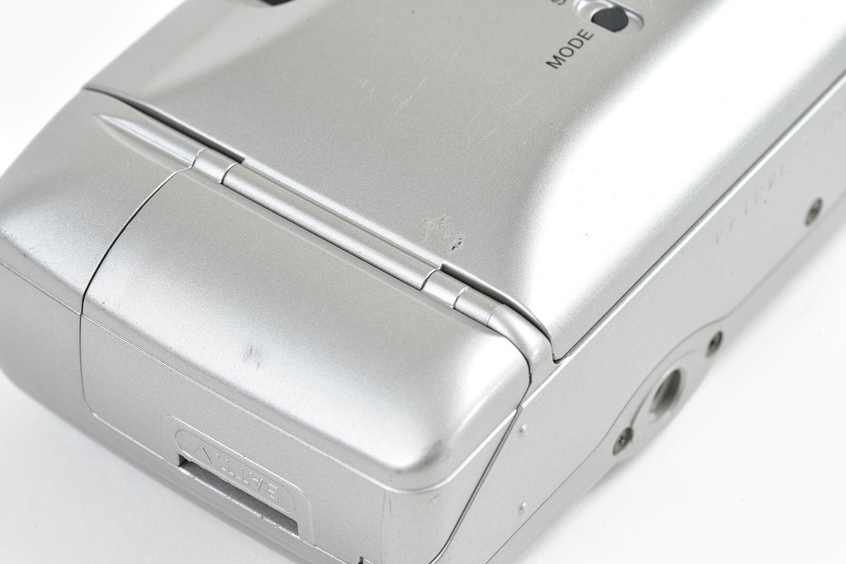 Kyocera T Proof Yashica T4 Super T5 35mm Film Camera JAPAN Kyocera T Proof Yashica T4 Super T5 35mm Film Camera JAPAN