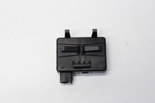 2018-2023 CHEVY TRAVERSE KEYLESS ENTRY RECEIVER COMPUTER CONTROL MODULE OEM - Picture 2 of 5