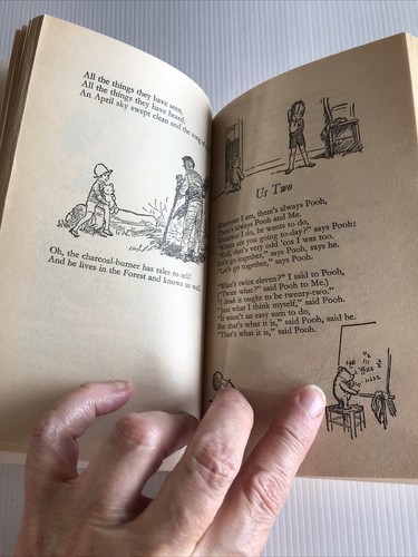 3 X Vintage A.A. Milne Winnie The Pooh Books Magnet Illustrated Paperbacks 1979 - Picture 13 of 24