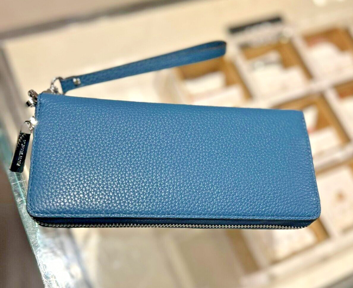 Michael Kors Women Long Zip Around Wallet Wristlet Leather Credit