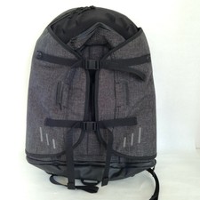 oakley aero pack light